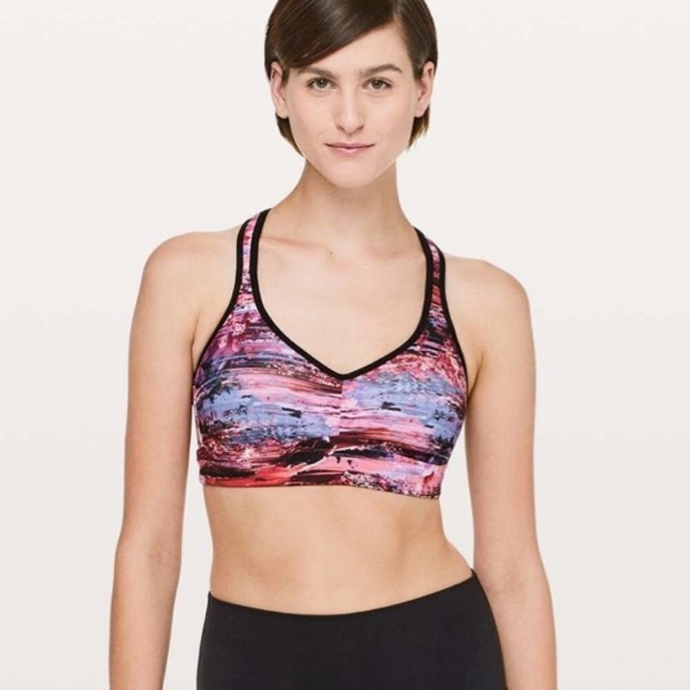 LULULEMON Tie Dye Sports Bra 34C/D running casual workout high impact